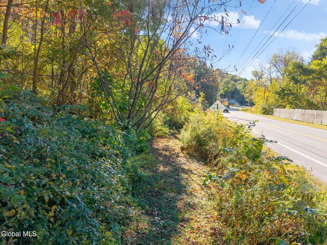 3242 State Highway 67, Fort Johnson, NY 12070