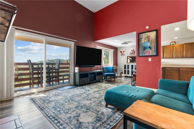 23834 Box Canyon Rd, West Hills, CA 91304