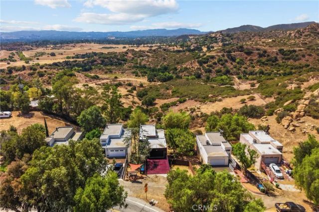 23834 Box Canyon Rd, West Hills, CA 91304