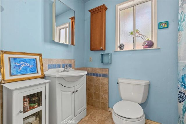 23834 Box Canyon Rd, West Hills, CA 91304