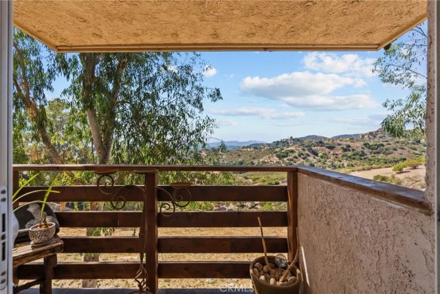 23834 Box Canyon Rd, West Hills, CA 91304