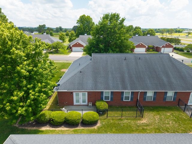 109 Horseshoe Ct, Shelbyville, TN 37160