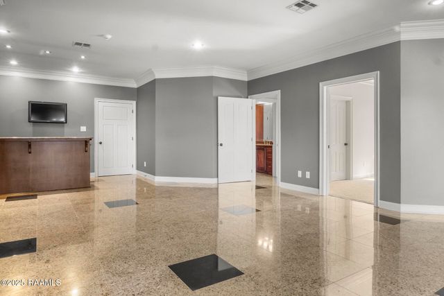 700 Farmington Drive, Lafayette, LA 70503