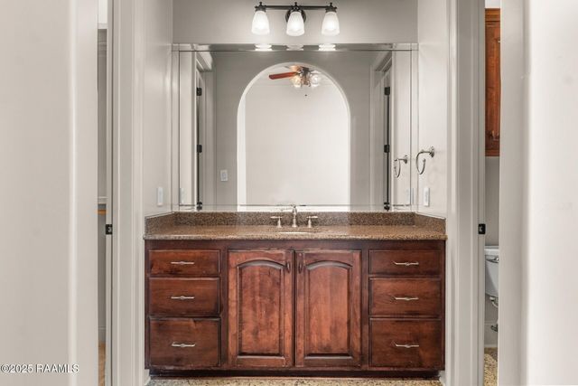 700 Farmington Drive, Lafayette, LA 70503