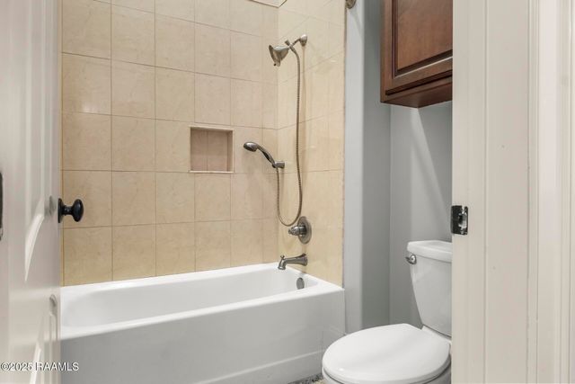 700 Farmington Drive, Lafayette, LA 70503