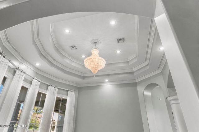 700 Farmington Drive, Lafayette, LA 70503