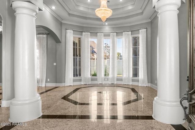 700 Farmington Drive, Lafayette, LA 70503