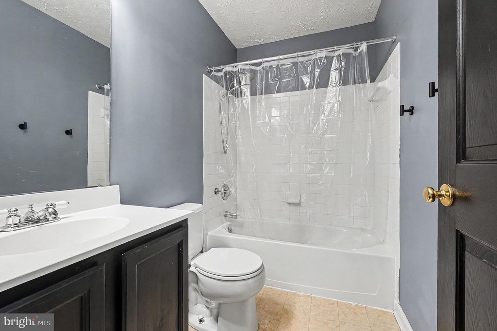 Image 18 of property listing at 504 E CRAIGHILL CHANNEL DR, Perryville, MD 21903