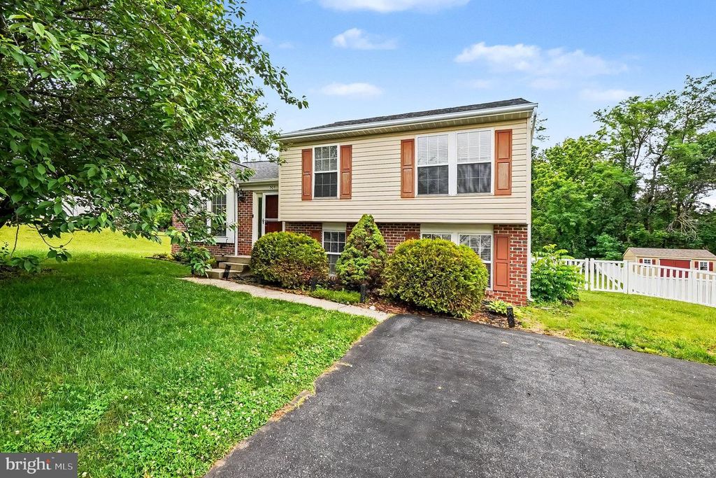 Image 2 of property listing at 504 E CRAIGHILL CHANNEL DR, Perryville, MD 21903