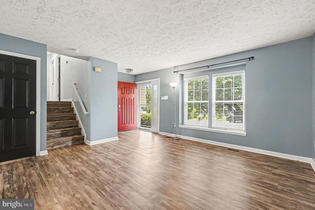 Image 5 of property listing at 504 E CRAIGHILL CHANNEL DR, Perryville, MD 21903
