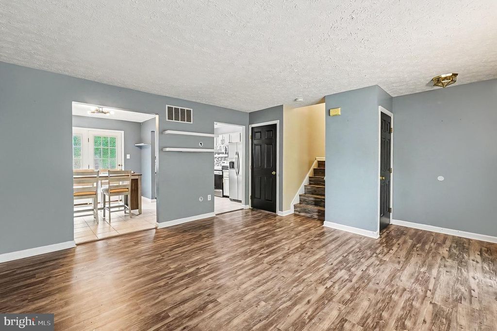 Image 6 of property listing at 504 E CRAIGHILL CHANNEL DR, Perryville, MD 21903
