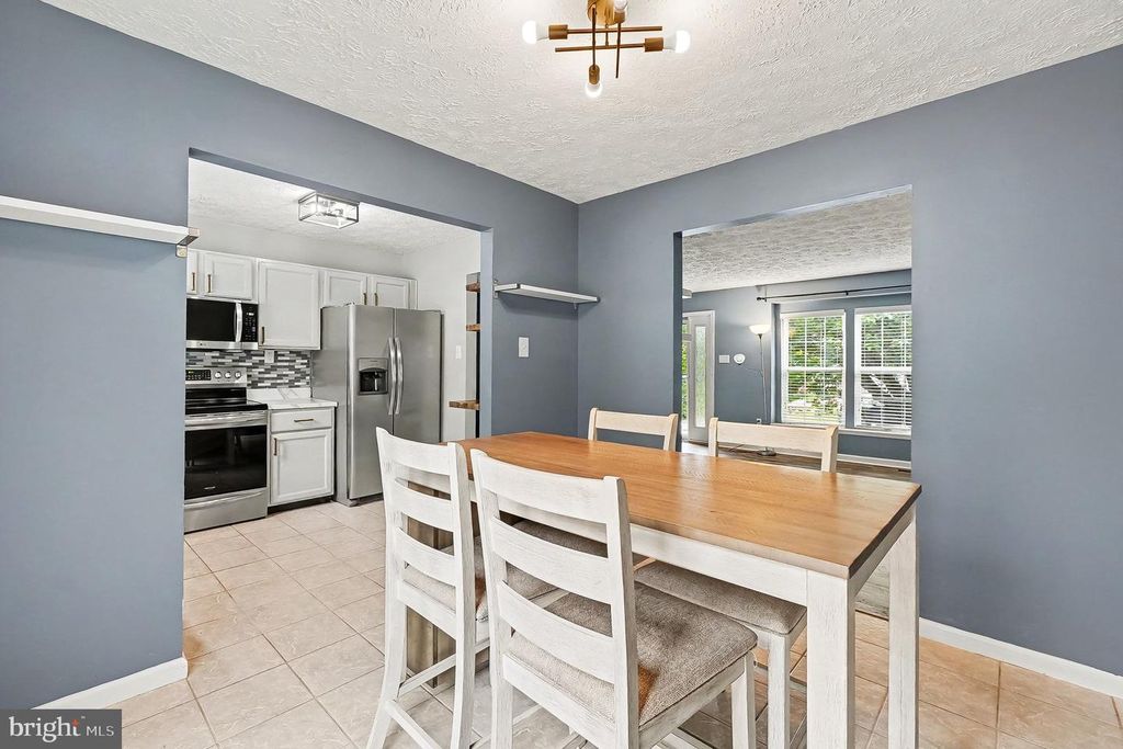 Image 8 of property listing at 504 E CRAIGHILL CHANNEL DR, Perryville, MD 21903