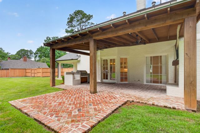 2673 Alvamar Drive, Shreveport, LA 71106