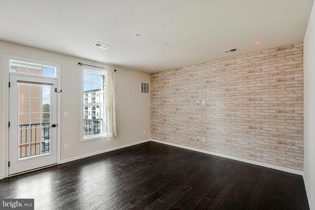 23477 BELVOIR WOODS TER, Ashburn, VA 20148