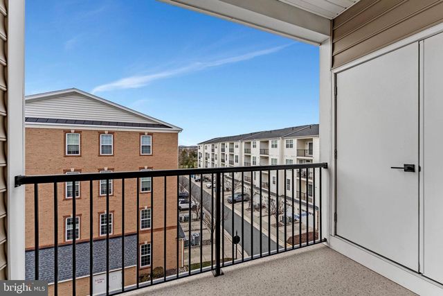 23477 BELVOIR WOODS TER, Ashburn, VA 20148