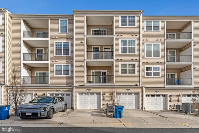 23477 BELVOIR WOODS TER, Ashburn, VA 20148