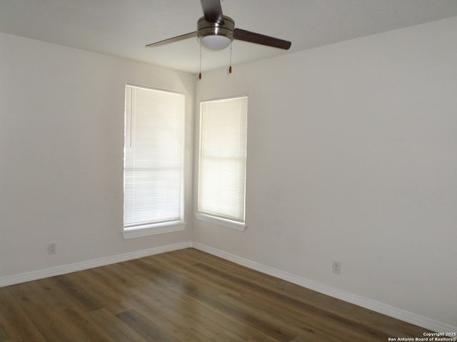 210 Carmen, San Antonio, TX 78207