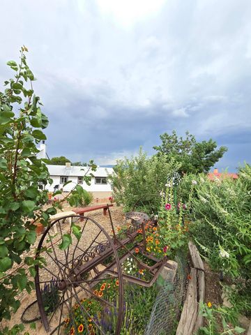 19 LISBON Avenue SE, Rio Rancho, NM 87124