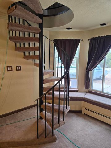 19 LISBON Avenue SE, Rio Rancho, NM 87124