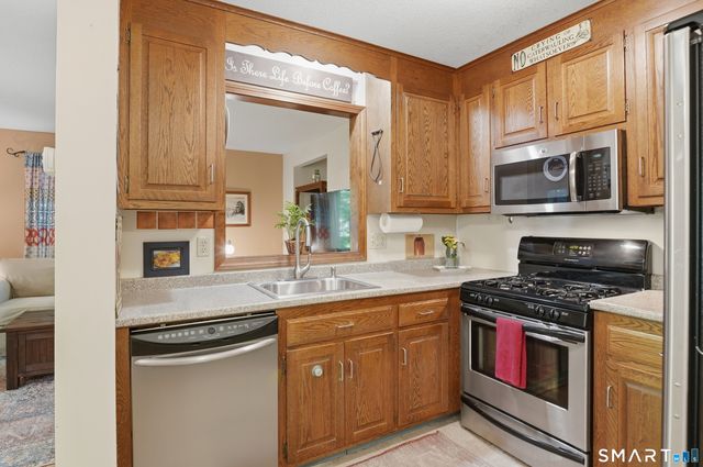 1159 Highland Avenue 4A, Waterbury, CT 06708