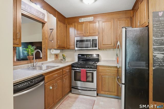1159 Highland Avenue 4A, Waterbury, CT 06708