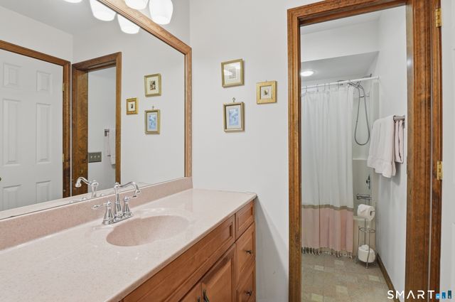 1159 Highland Avenue 4A, Waterbury, CT 06708