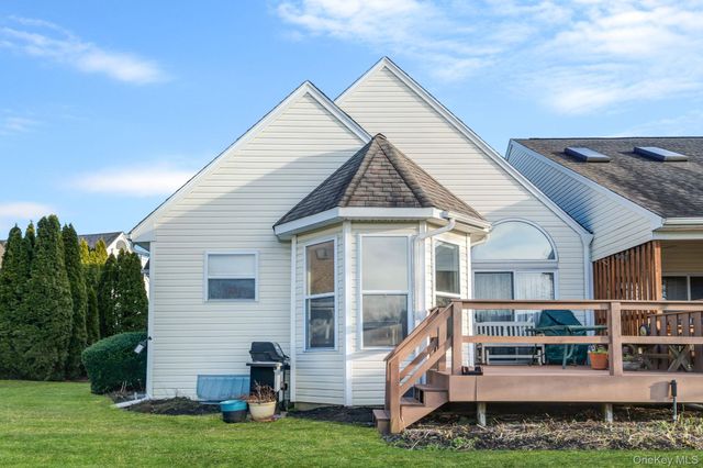 2101 Nicole Drive, Port Jefferson Station, NY 11776