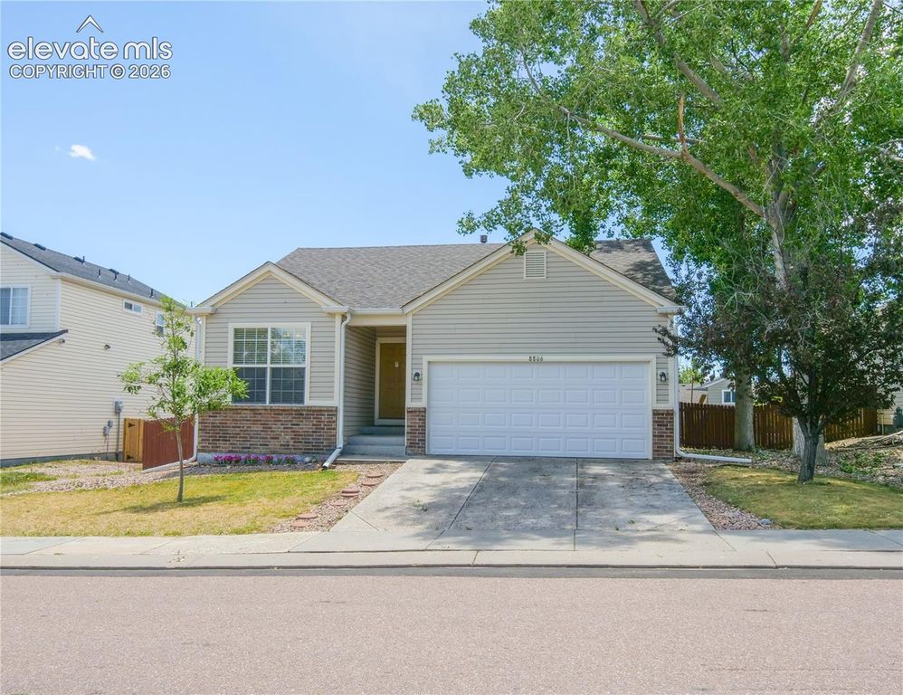 8806 Silver Glen Drive, Fountain, CO 80817 — photo 2