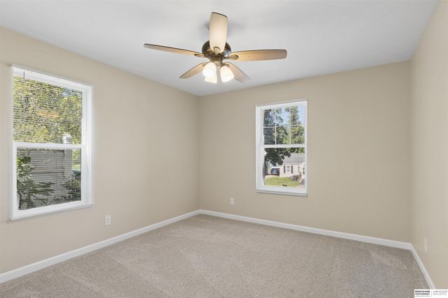 7019 N 33rd Street, Omaha, NE 68112