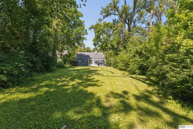 7019 N 33rd Street, Omaha, NE 68112