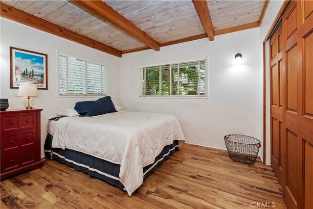 27828 Rainbow Drive, Lake Arrowhead, CA 92352