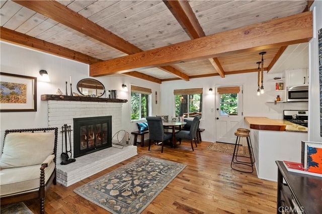 27828 Rainbow Drive, Lake Arrowhead, CA 92352