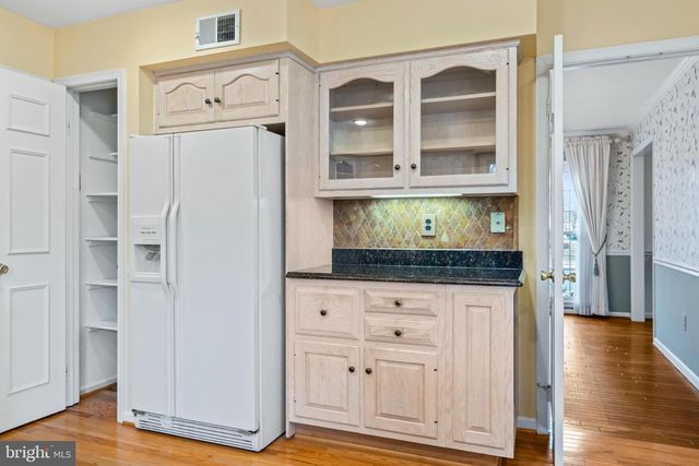 3216 NESTLEWOOD DR, Oak Hill, VA 20171