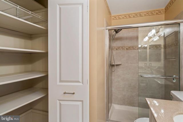 3216 NESTLEWOOD DR, Oak Hill, VA 20171