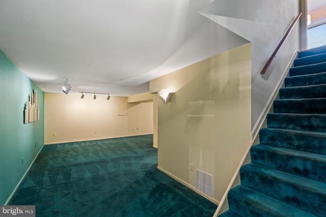 3216 NESTLEWOOD DR, Oak Hill, VA 20171