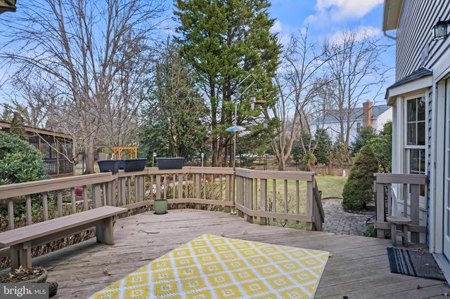 3216 NESTLEWOOD DR, Oak Hill, VA 20171