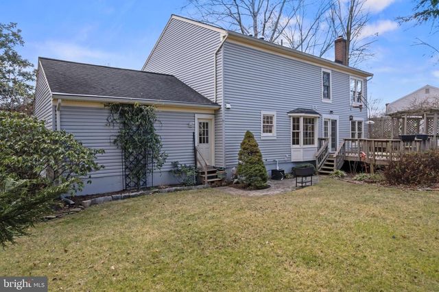 3216 NESTLEWOOD DR, Oak Hill, VA 20171