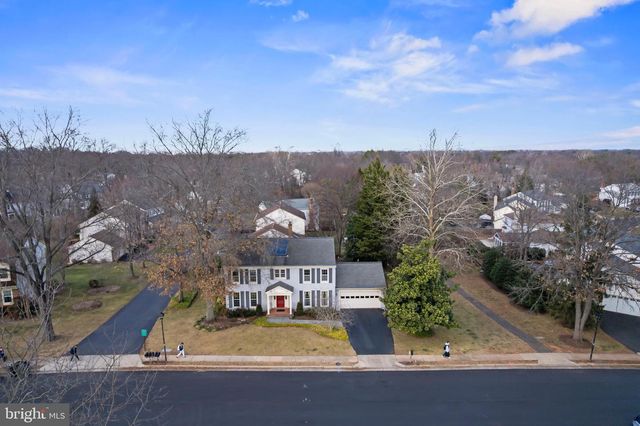 3216 NESTLEWOOD DR, Oak Hill, VA 20171