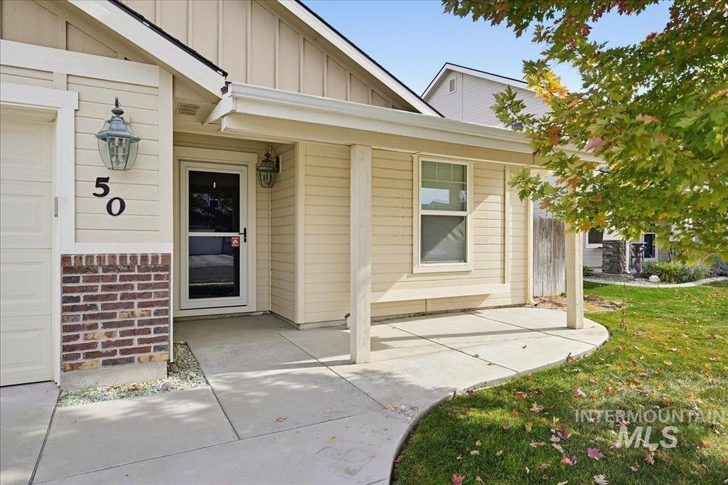 50 N Firestone Way, Nampa, ID 83651 photo 4