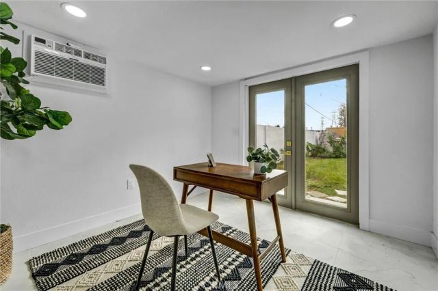 10321 Kamuela, Huntington Beach, CA 92646