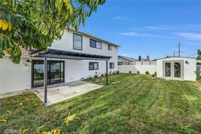10321 Kamuela, Huntington Beach, CA 92646
