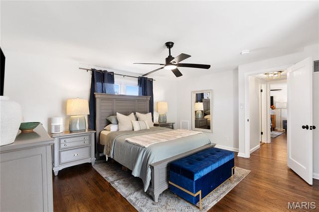 621 Meadowridge Lane, Kirkwood, MO 63122