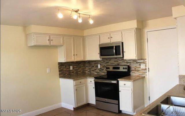 1218 Junction Drive, Sparks, NV 89434