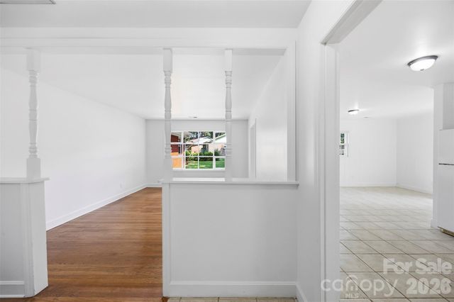 4700 Woodway Place, Charlotte, NC 28208