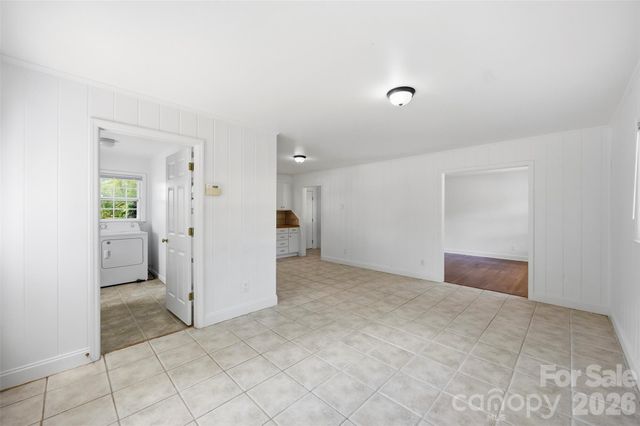 4700 Woodway Place, Charlotte, NC 28208