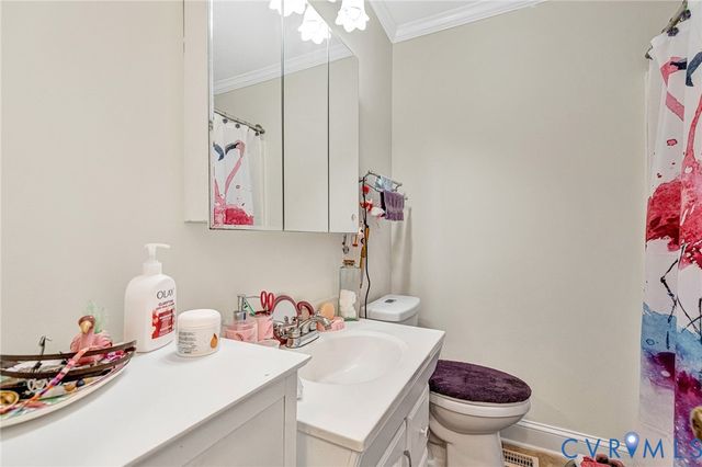11330 Great Branch Dr, Chester, VA 23831
