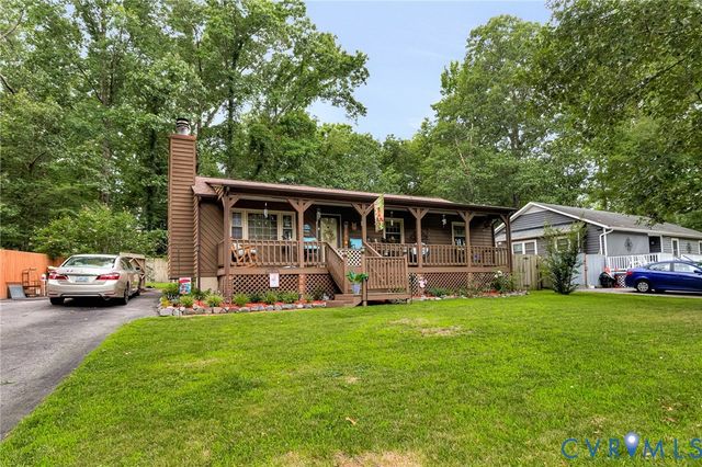 11330 Great Branch Dr, Chester, VA 23831