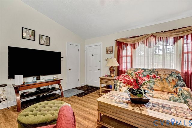 11330 Great Branch Dr, Chester, VA 23831