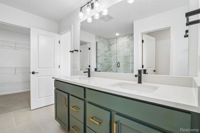 25556 Tolstoy Trail, Novi, MI 48375
