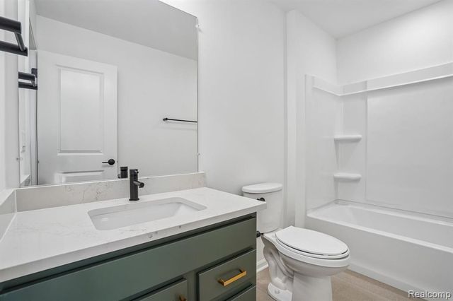 25556 Tolstoy Trail, Novi, MI 48375